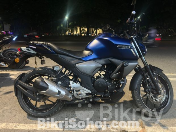 Yamaha FZS V3 . 2021